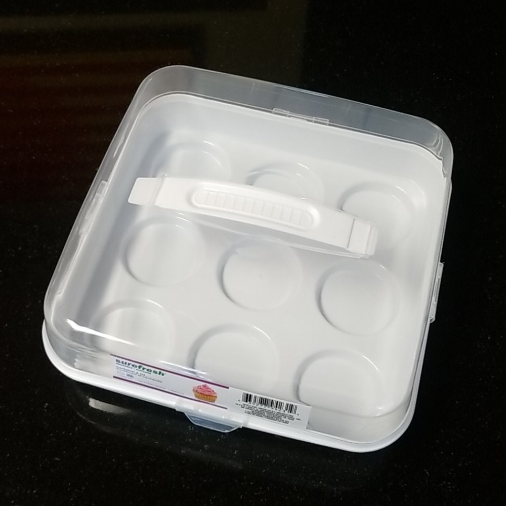 Cupcake Container & Lid